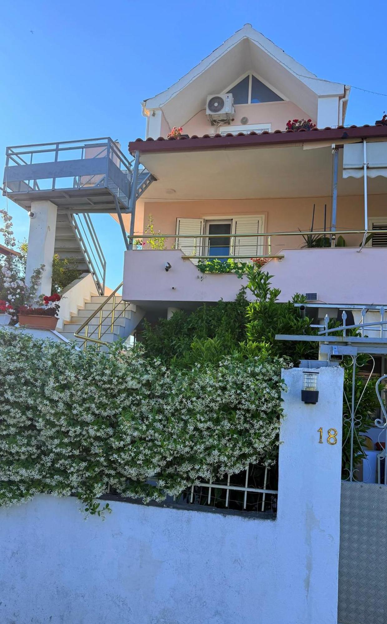 Priam Garden Apartment Durres Ngoại thất bức ảnh